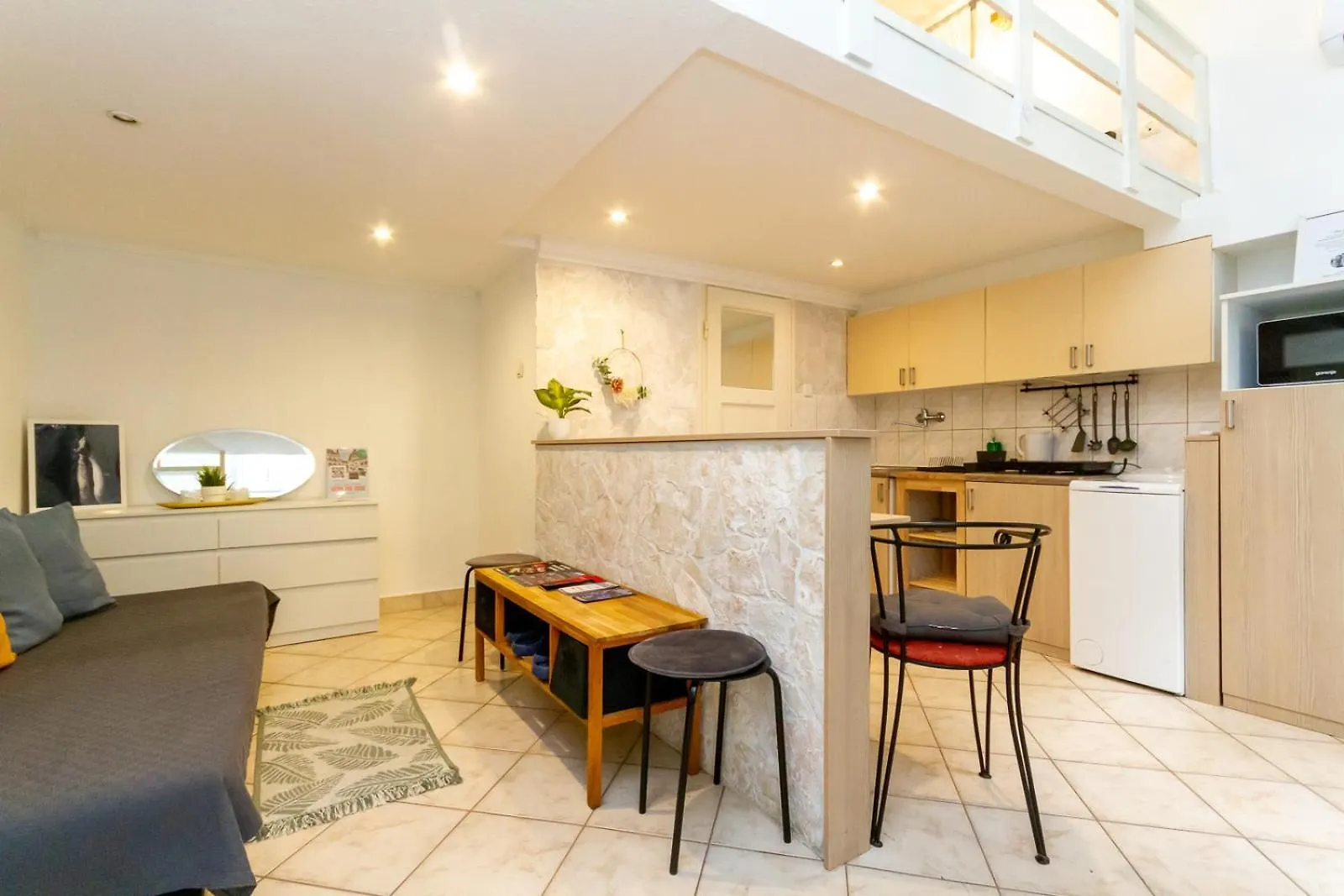Bee-Happy Apartment Downtown Budapest Hungary