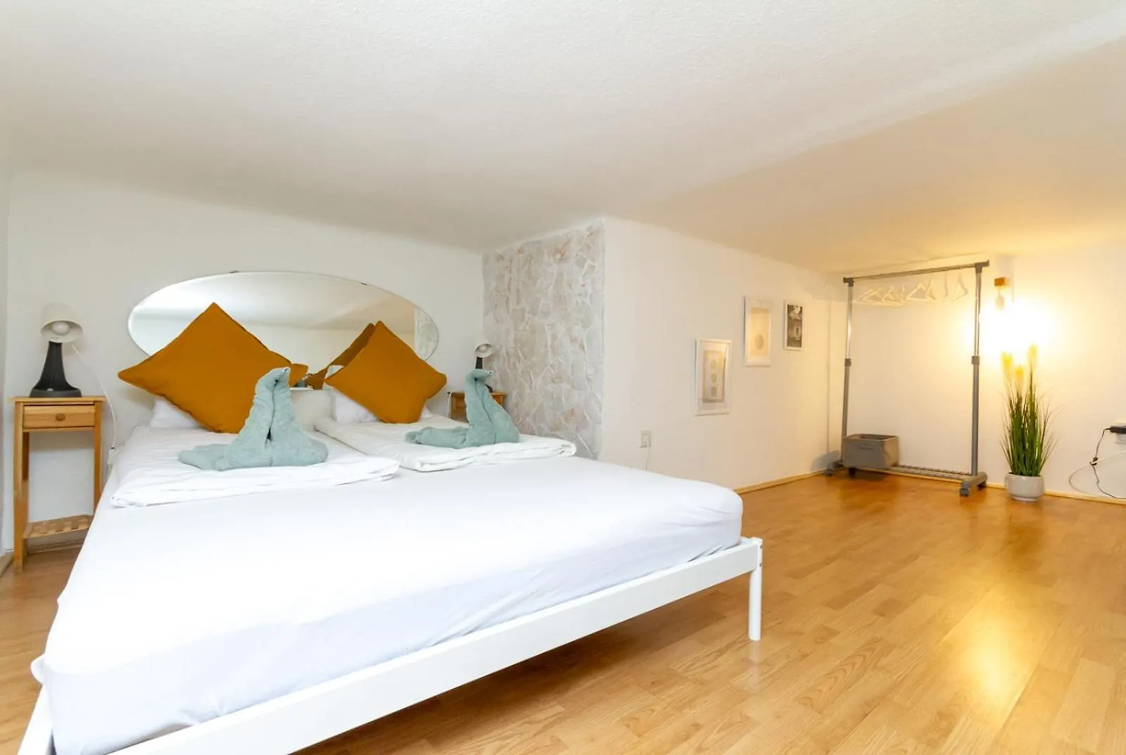 Bee-Happy Apartment Downtown Budapest